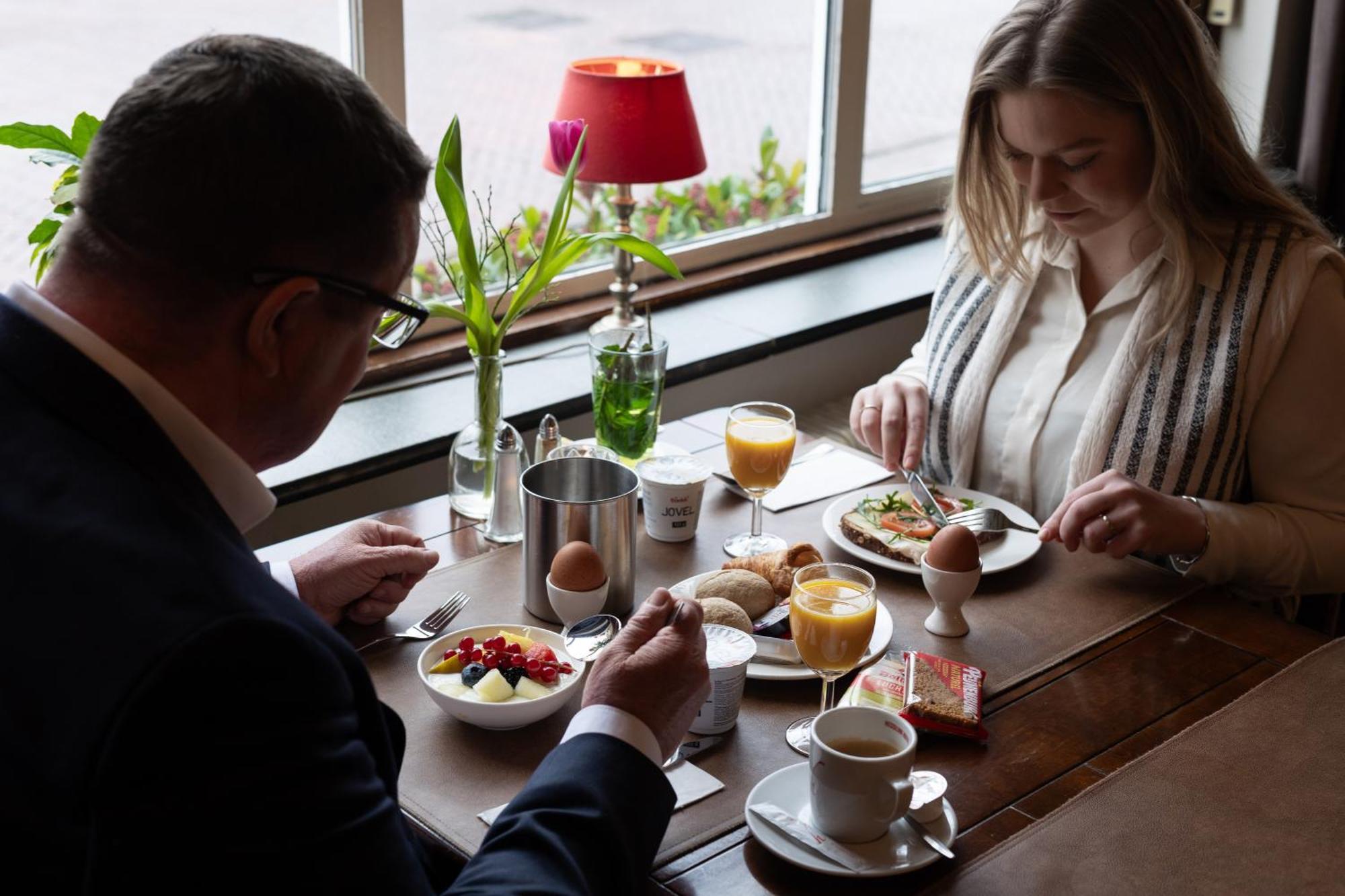 Landhotel De Hoofdige Boer Almen Kültér fotó